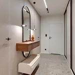 شقة فندقية Nadmotlawie Riverside - Gym & Free Parking By Downtown 4*