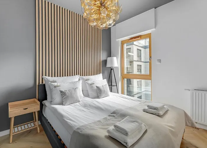 Apartmanhotel Nadmotlawie Riverside - Gym & Free Parking By Downtown 4*