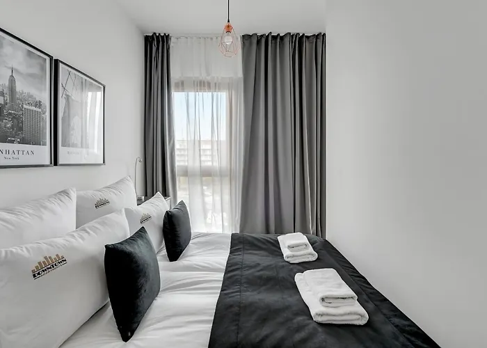 Nadmotlawie Riverside - Gym & Free Parking By Downtown Apartmanhotel