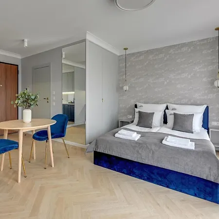 Aparthotel Nadmotlawie Riverside - Gym & Free Parking By Downtown Gdańsk