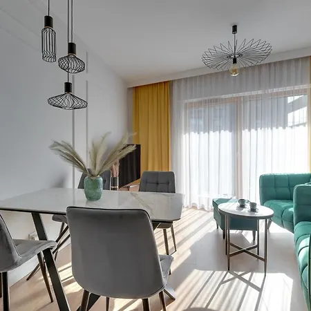 Nadmotlawie Riverside - Gym & Free Parking By Downtown Apartment *