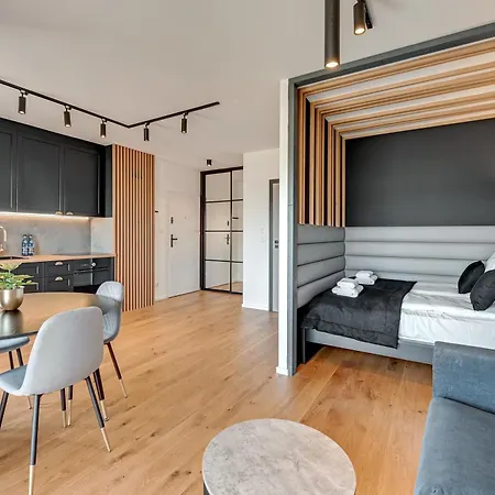 Nadmotlawie Riverside - Gym & Free Parking By Downtown Apartmán *